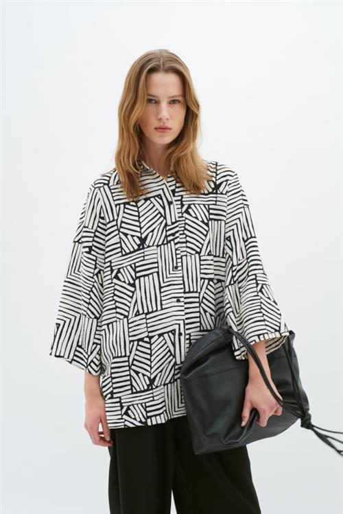 Se InWear Kiolaiw Shirt Kvinde Cutout Stripes Langærmede Skjorter Loose Fit Str 40 - hos Magasin ved Magasin