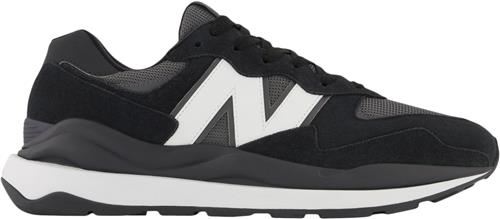 Se New Balance M5740cba Mand Black Sneakers Str 4.5 - hos Magasin ved Magasin