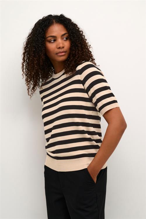 Se Kaffe Kamilo Short Sleeve Knit Kvinde Smoke Gray/black Deep Stripe Kortærmede T-shirts Str XL - hos Magasin ved Magasin