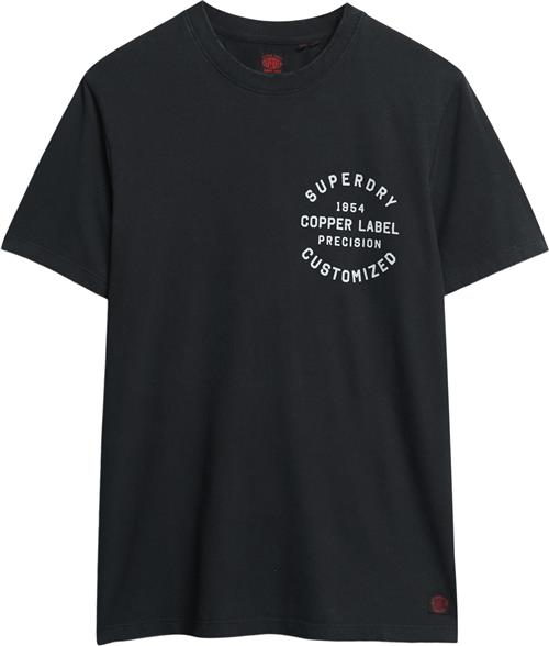 Superdry Copper Label Chest Graphic TEE Mand Jet Black Kortærmede T-shirts Str XXXL - hos Magasin