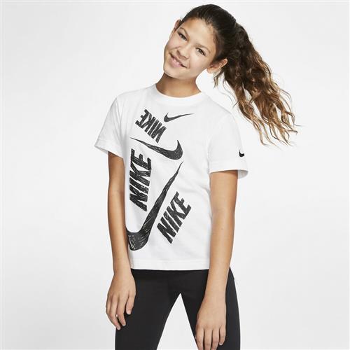 Nike Sportswear T Shirt 122-128 / XS - T-shirts Bomuld hos Magasin