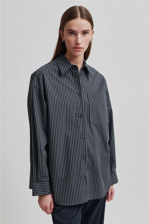 Se Second Female Cities Oversize Shirt Kvinde Vulcan Skjorter Str XL - Bomuld hos Magasin ved Magasin