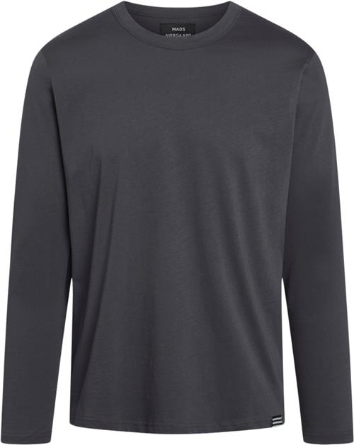 Se Mads Nørgaard - Copenhagen Organic Thor Tee LS Mand Dark Grey Langærmede T-shirts Str L - Bomuld hos Magasin ved Magasin