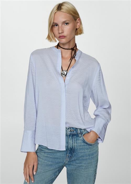 Se MANGO Striped Flowy Shirt Kvinde Medium Blue Skjorter Str L - hos Magasin ved Magasin