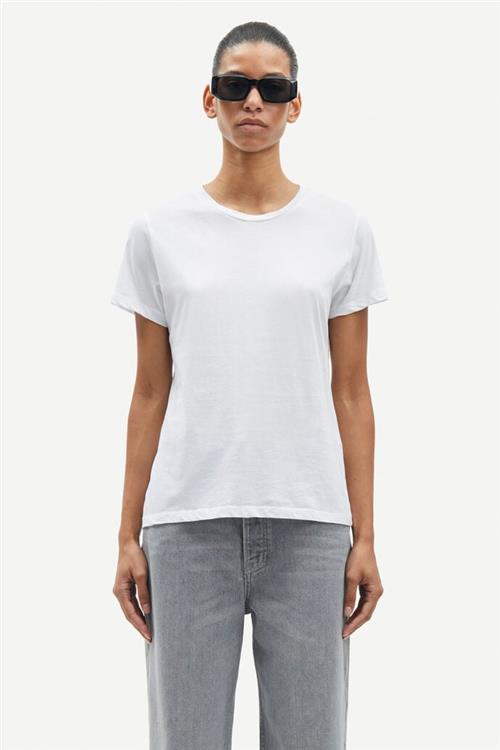 Samsøe Samsøe Solly tee Solid 205 Kvinde White Kortærmede T-shirts Str M - hos Magasin