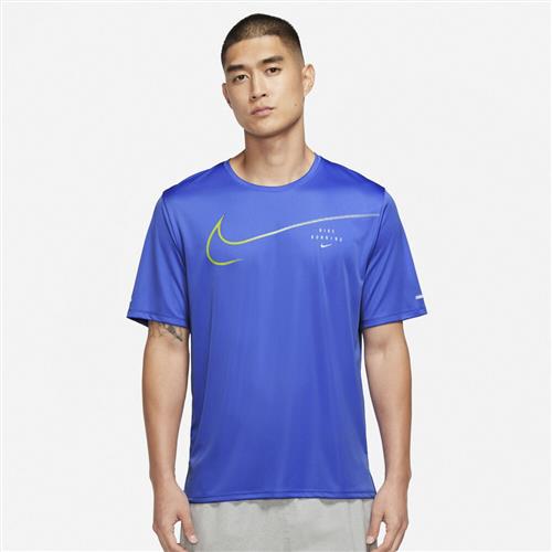 Se Nike Dri Fit Uv Run Division Lobe T Shirt M - T-shirts hos Magasin ved Magasin