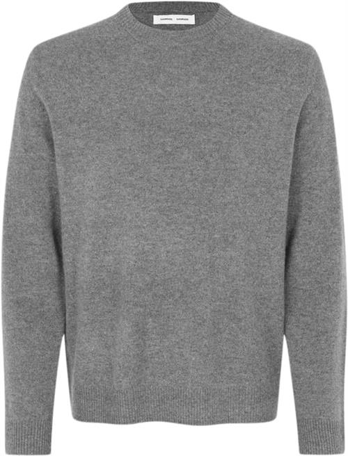 Se Samsøe Samsøe Nobis Crew Neck 6304 Mand Grey Mel. Sweaters Str S - Cashmere hos Magasin ved Magasin