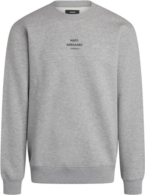 Se Mads Nørgaard - Copenhagen Standard Crew Logo Sweat Mand Grå Sweatshirts Str M - hos Magasin ved Magasin