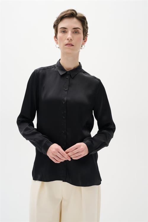 InWear Leonore Shirt Premium 100 Silk Kvinde Black Langærmede Skjorter Relaxed Fit Str 44 - hos Magasin