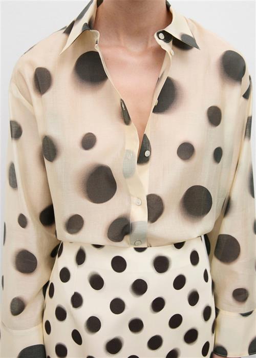 Se MANGO Polka dot Lyocell Shirt Kvinde Light Beige Skjorter Str XXL - hos Magasin ved Magasin