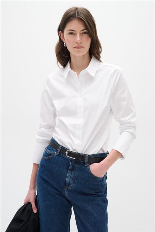 Se InWear Callyiw Shirt Kvinde Pure White Langærmede Skjorter Regular Fit Str 40 - hos Magasin ved Magasin