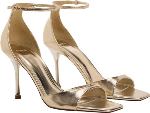 Se MANGO Metalliceffect Heeled Sandals Kvinde Gold Højhælede Sandaler Str 40 - hos Magasin ved Magasin