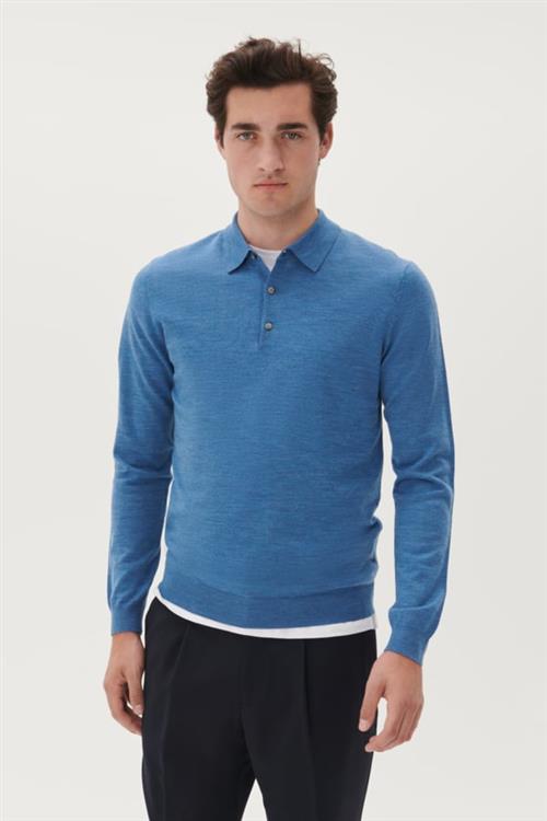 Se Matinique Maklint Mand Dust Blue Melange Sweaters Regular Fit Str S - hos Magasin ved Magasin