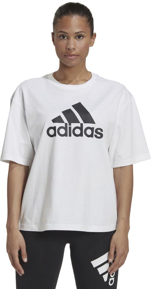 adidas Future Icons Badge of Sport Tshirt L - Trænings T-shirts Bomuld hos Magasin