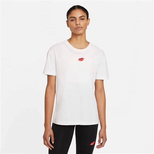 Se Nike nsw tee boy Love L - Trænings T-shirts Bomuld hos Magasin ved Magasin