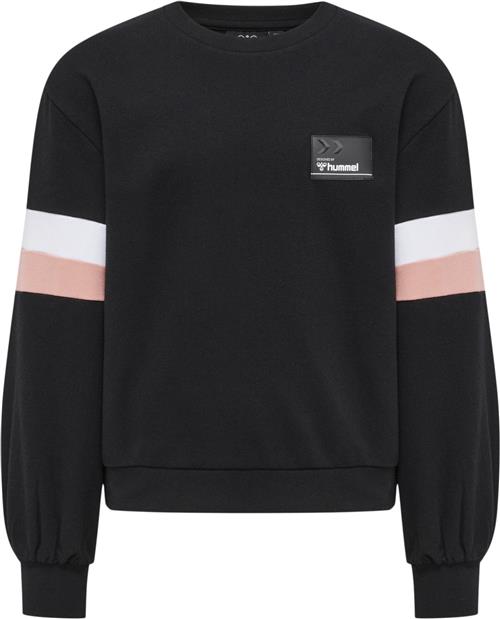 Se Hummel Mille Sweatshirt 128 - Sweatshirts & Hættetrøjer hos Magasin ved Magasin