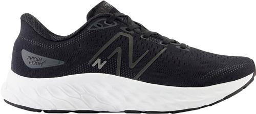 Se New Balance Fresh Foam X Evoz Løbesko Mand Sort Træningssko & Sneakers Str 41.5 - hos Magasin ved Magasin