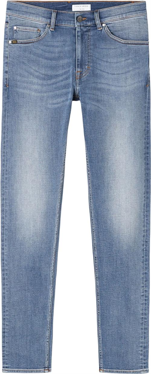 Se Tiger of Sweden Slight Jeans Kvinde Light Blue Straight Jeans Str 26/32 - hos Magasin ved Magasin