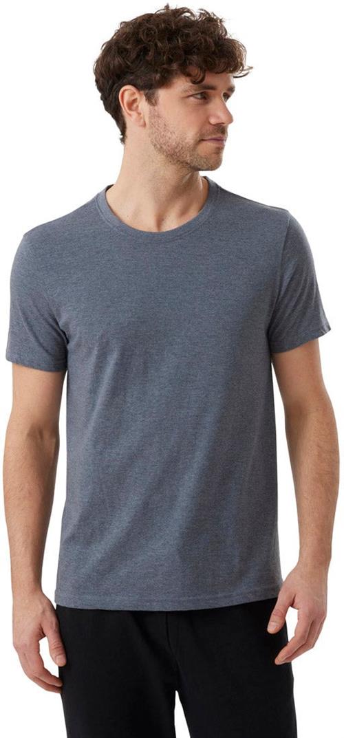 Se Firefly Basic Tshirt XXXL - T-shirts hos Magasin ved Magasin