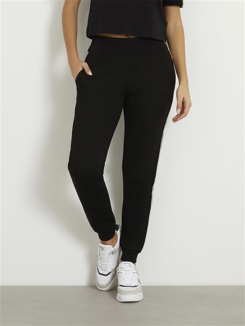 Se GUESS Britney Jogger Kvinde Jet Black A996 Toppe Str L - hos Magasin ved Magasin