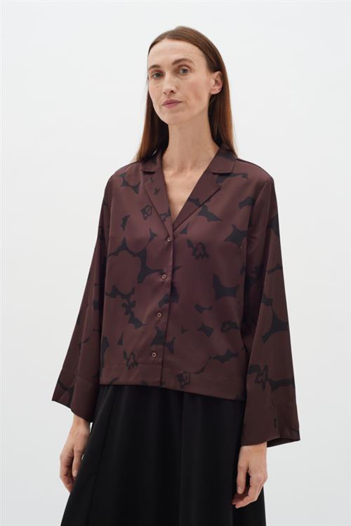 Se InWear Mehinaiw Blouse Kvinde Brown Reversed Flowers Langærmede Bluser Loose Fit Str 36 - hos Magasin ved Magasin