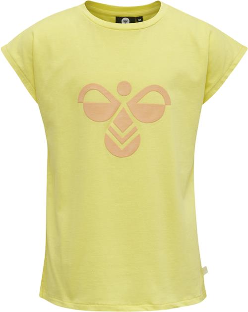 Se Hummel Sunshine Tshirt 116 - T-shirts hos Magasin ved Magasin