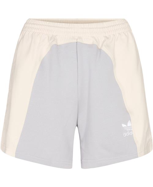 Se adidas Originals Shorts Kvinde Wonwhi Casual Shorts Str 34 - hos Magasin ved Magasin