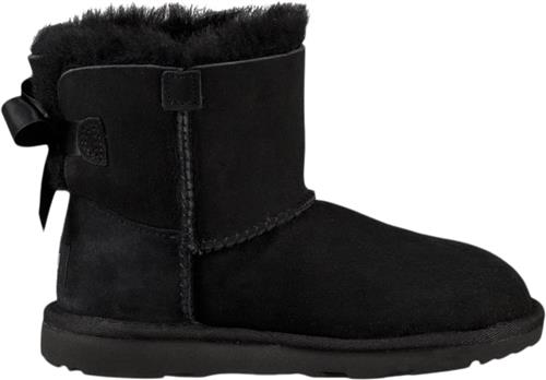 Se UGG K Mini Bailey Bow II Black Støvler Str 19.5 - hos Magasin ved Magasin