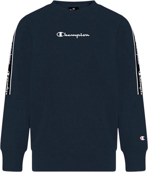 Se Champion Crewneck Sweatshirt M - Sweatshirts hos Magasin ved Magasin