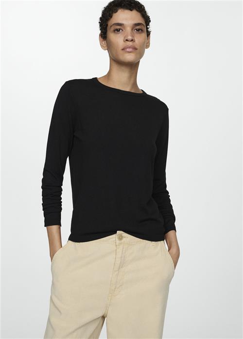 Se MANGO Fineknit Round-neck Sweater Kvinde Black Sweaters Str L - hos Magasin ved Magasin