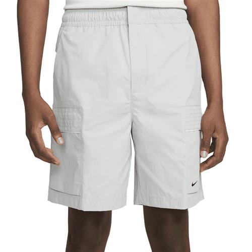 Se Nike Essentials Shorts Mand Lt Smoke Grey/sail/lt Smoke Gr Casual Shorts Str L - Nylon hos Magasin ved Magasin