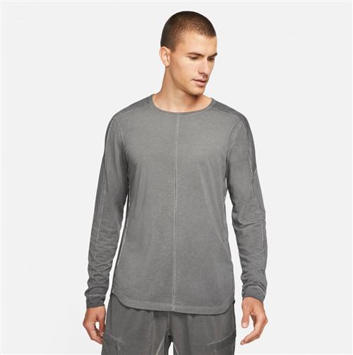 Se Nike Yoga Nomad Troje XXL - Sweatshirts hos Magasin ved Magasin