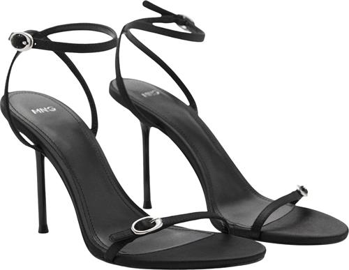 Se MANGO Heeled Sandal With Buckle Detail Kvinde Black Højhælede Sandaler Str 42 - hos Magasin ved Magasin