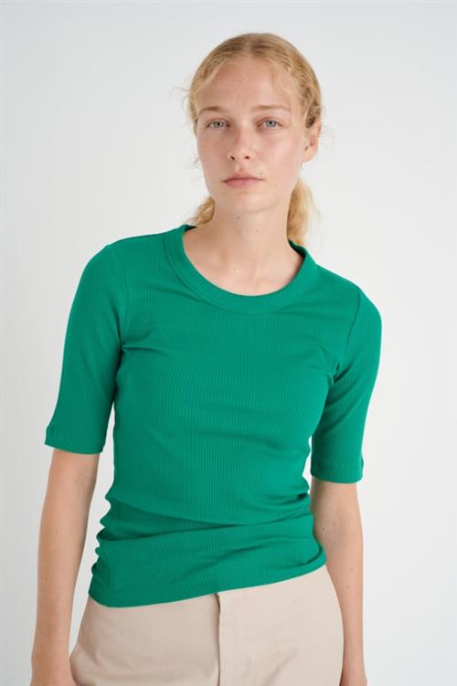 InWear Dagnaiw Tshirt Kvinde Emerald Green Kortærmede T-shirts Slim Fit Str L - Bomuld hos Magasin