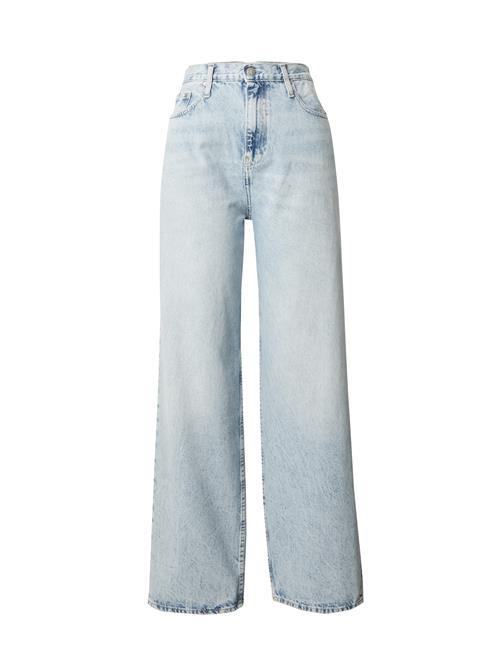 Se Calvin Klein Jeans Jeans 'HIGH RISE RELAXED'  lyseblå ved About You