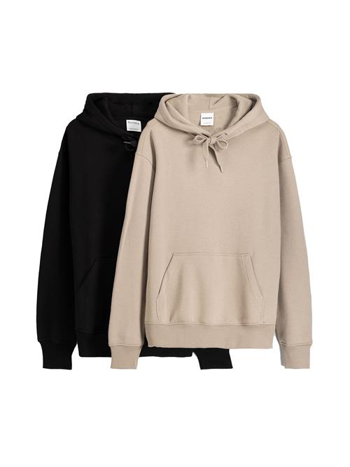 Se Bershka Sweatshirt  beige / sort ved About You