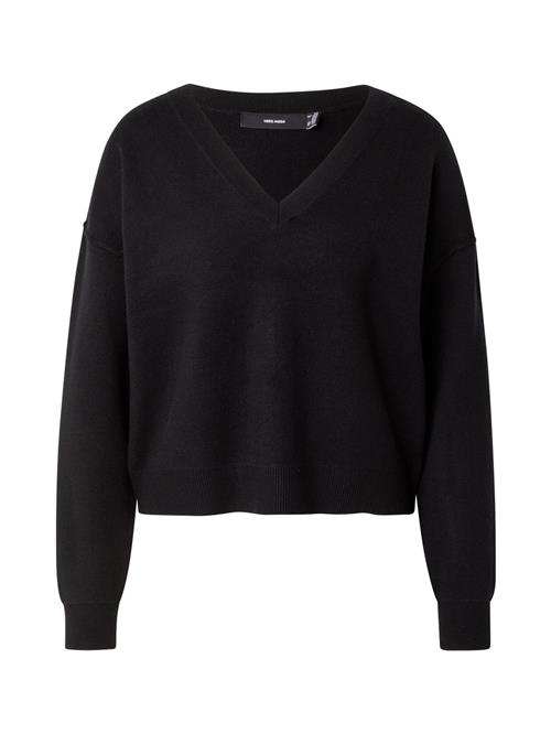 Se VERO MODA Pullover 'VMGOLD LINK'  sort ved About You