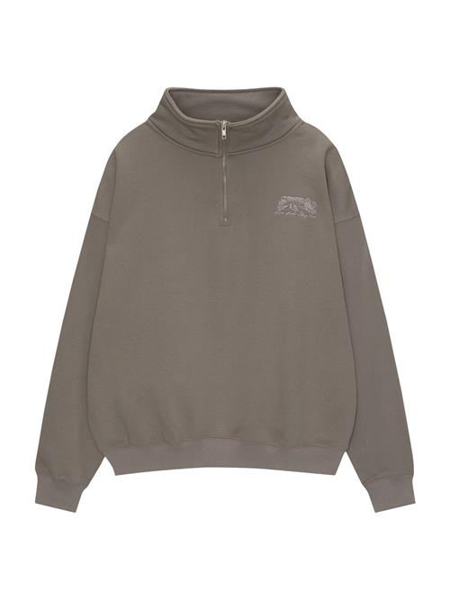 Se Pull&Bear Sweatshirt  grå / lysegrå ved About You