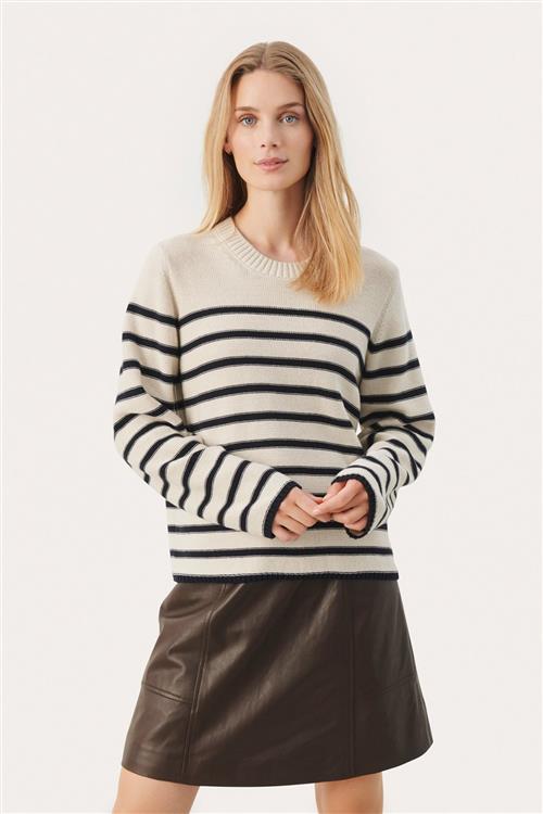 Se Part Two Carolynpw PU Kvinde Dark Navy Stripe Sweaters Str S - hos Magasin ved Magasin