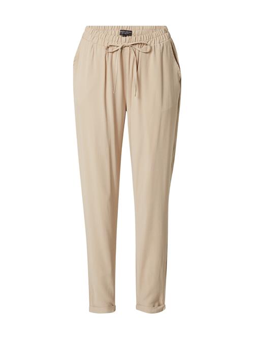 Se Dorothy Perkins Bukser  beige ved About You