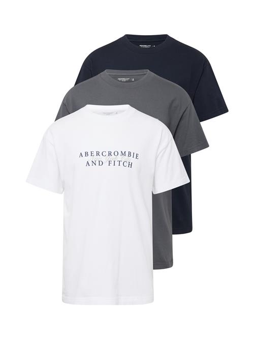 Se Abercrombie & Fitch Bluser & t-shirts  navy / grå / hvid ved About You