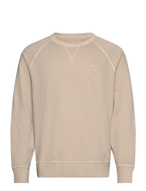 Se GANT Sunfaded C-Neck Sweat GANT Beige ved Booztlet