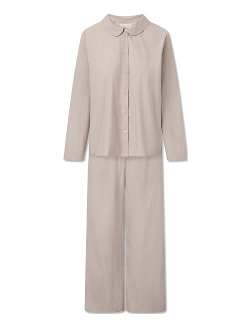 Se STUDIO FEDER Frida Pajama STUDIO FEDER Beige ved Booztlet