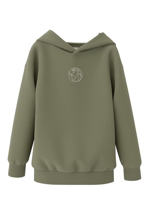 Se NAME IT Sweatshirt 'NKMOBANDO'  khaki / oliven / sort / hvid ved About You