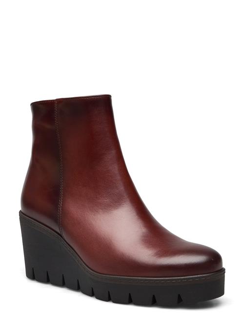 Se Gabor Wedge Ankle Boot Gabor Brown ved Booztlet