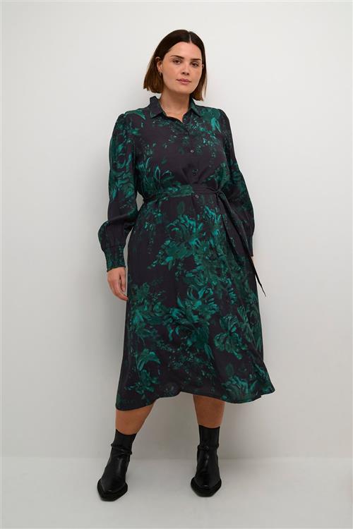 Kaffe Curve Kcmina Shirt Dress Kvinde Black/green Painted Flower Midi Kjoler Str 42 - Viskose hos Magasin