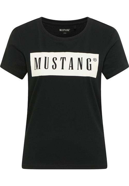 Se MUSTANG Shirts 'Alma'  sort / offwhite ved About You