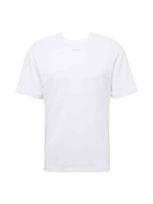 Se Calvin Klein Bluser & t-shirts 'Nano'  hvid ved About You