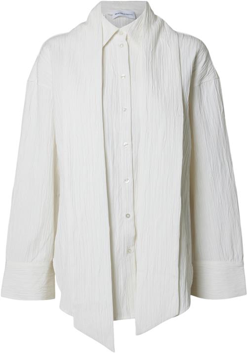 Se Selected Femme Slfiris LS BOW Shirt B Kvinde Hvid Skjorter Str 36 - hos Magasin ved Magasin