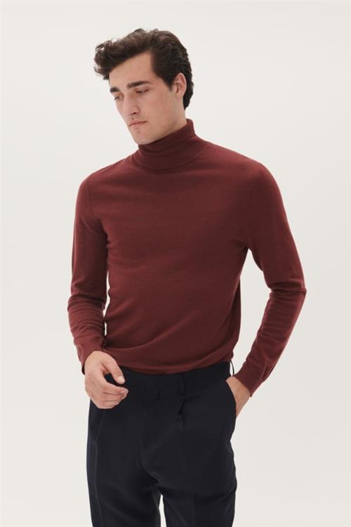 Se Matinique Maparcusman Merino Mand Bitter Chocolate Melange Turtlenecks Regular Fit Str S Merino - hos Magasin ved Magasin